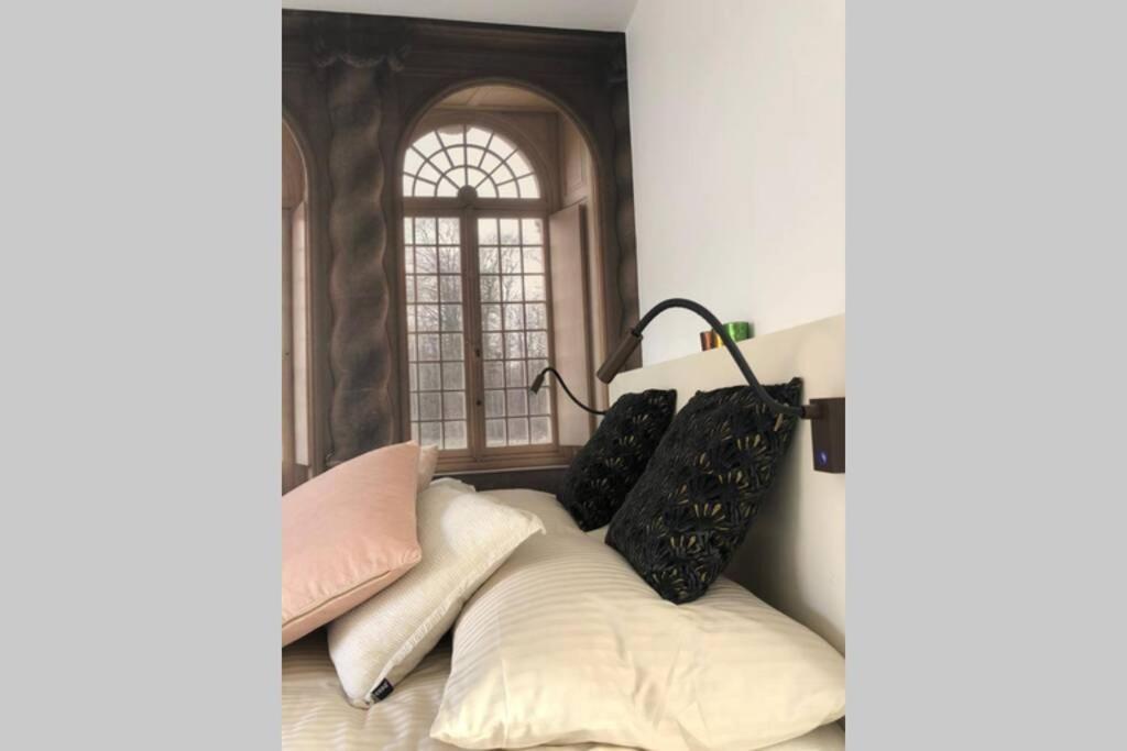 Zonnige Frisse Studio De Gouden Parel In Hartje Middelburg Bagian luar foto
